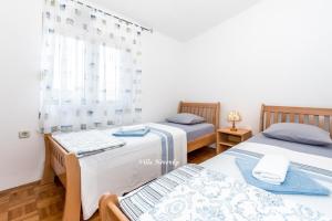 Apartment RogoznicaSibenik Riviera 7186