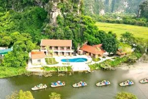 HoangLong Riverside Homestay - Nguyên Ngoại