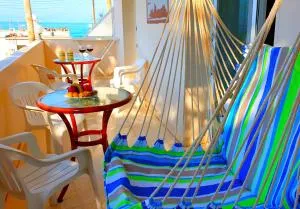 Astrofegia Apartments Near The Sea - Yialia