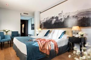 Deluxe Plus Double Room - Attic room in La Casa de la Trinidad