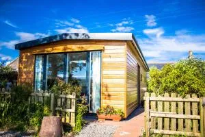 Sunset Retreat Lodge with Hot Tub - Ruthwell