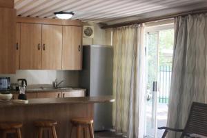 Lions Den guesthouse