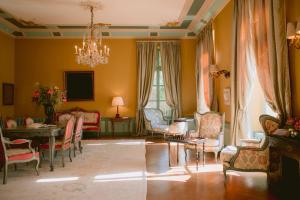 Hotels Chateau de Varenne : photos des chambres