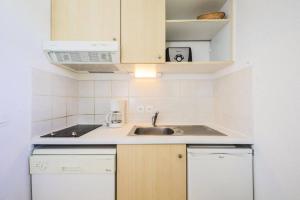 Appartements Residence Les Chalets de Puy Saint Vincent - maeva Home : Studio Confort (3 Personnes)