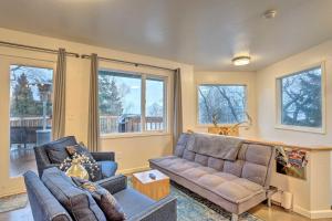 Coastal-View Apartment Near Downtown Anchorage!