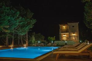 Lithos Stoupa Villas Messinia Greece