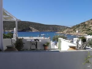 Sun & Sea Apartment Sifnos Greece