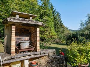 Maisons de vacances Luring Home in Villefrenchanche du P rigord with Garden : photos des chambres