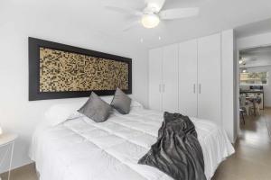 Suite lujo y comodidad 150MB Home Office Céntrico El Prado C12