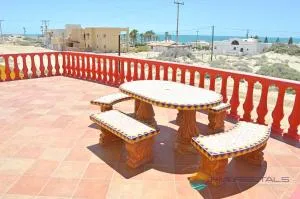 Casa Amarilla by FMI Rentals - Las Conchas