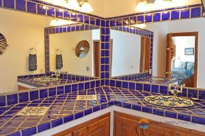 Casa Mariposa Azul by FMI Rentals