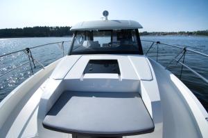 Jacht motorowy Balt Tytan 918 2 kabinowy plus SAUNA