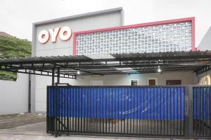 Super OYO 90033 DeHome Family