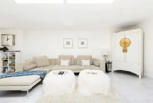 Cotswolds Lodge in Minster Lovell - Asthall