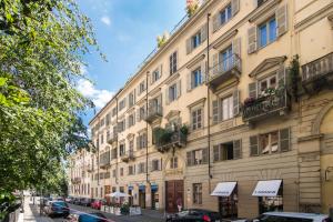 One-Bedroom Apartment room in Piazza Vittorio Veneto Elegant Flat