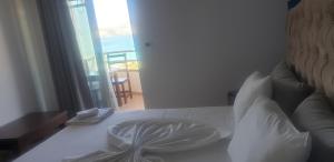 Triple Room with Sea View room in Hotel Alba-Gert