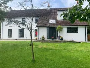 Avoca Farm - 霍利伍德