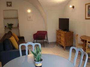 Appartements Appartement tout confort 2-4 personnes Joyeuse-ARDECHE : photos des chambres