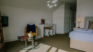 The Wooden House - Room Only Accomodation