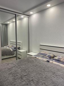 Сучасна та простора квартира в гарному районі міста біля парку