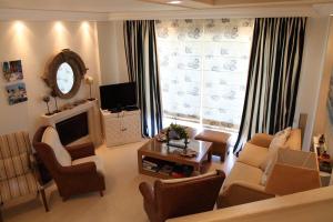Deluxe Chalkida Villa Coral Villa 210 m 3 Levels 4 Bedrooms Ocean Front Evian Gulf Evia Greece