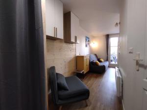 Appartements Studio avec terrasse et parking 200m plage et commerces : photos des chambres