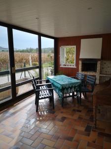 Maisons de vacances Gite La Maison de l etang : photos des chambres