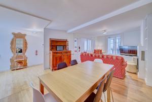 Navas I - 4hvězdičkové hotely ve městě Pamplona