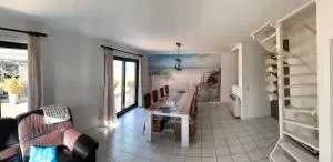 Lily's place - Raversyde