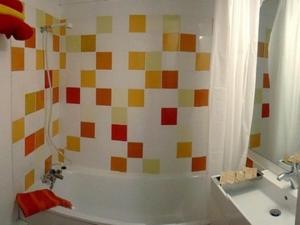 Hotels Residence Thibaud : Chambre Quadruple avec Baignoire