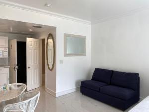 SOBE OCEAN VIEW OCEAN DR charming studio -316