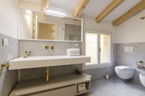 Casa Bocchi, Luxury apartment in Historical Palace