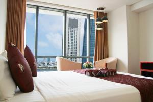 Da Nang Han River Hotel