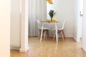 APSTAY central station I Self Check-in I Parking option