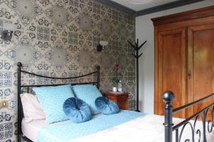 B&B / Chambres d'hotes CHANTONNAY 2 chambres privees pour 4 personnes : photos des chambres