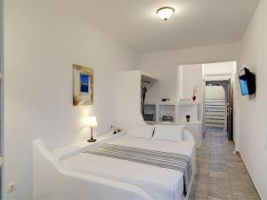 Aloni Hotel Paros Greece