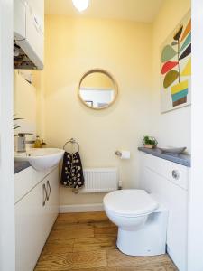 2 Brocklehurst Cottages
