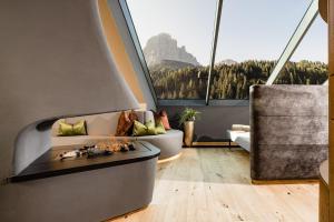 Hotel Touring Dolomites