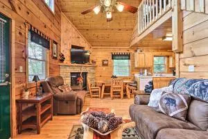 Scenic Sevierville Cabin Hot Tub, Panoramic Views - 皮特曼中心