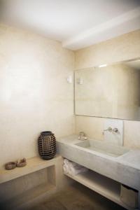 Elite Paros Villa Villa Sea front 3 Bedroom Private Pool Sea View Makrya Myti Alyki Paros Greece