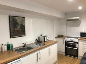 The Game Keepers Lodge