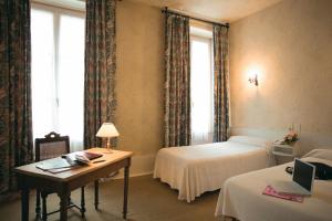 Hotels Hotel Du Nord : Chambre Familiale