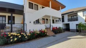 Ferienwohnungen & Weingut Kroiss Silvia - 伊尔米茨