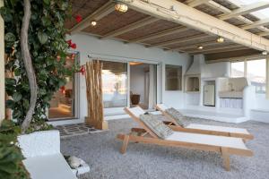Avali Deluxe Suites