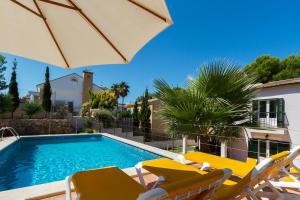 House With 4 Bedrooms in Pollensa, With Wonderful Mountain View, Private Pool, Furnished Terrace - 100 m From the Beach
