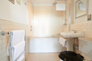 Superior Double or Twin Room with Balcony room in The Boathouse