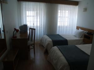 Twin Room room in Hotel Santos