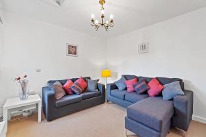 Chestnut Contractor Stays