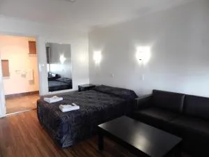 Blackwater Hotel Motel - Middlemount