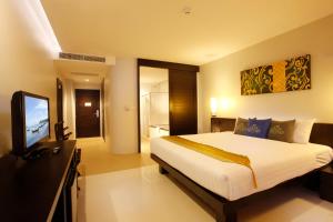 Palmyra Patong Resort Phuket - SHA Extra Plus